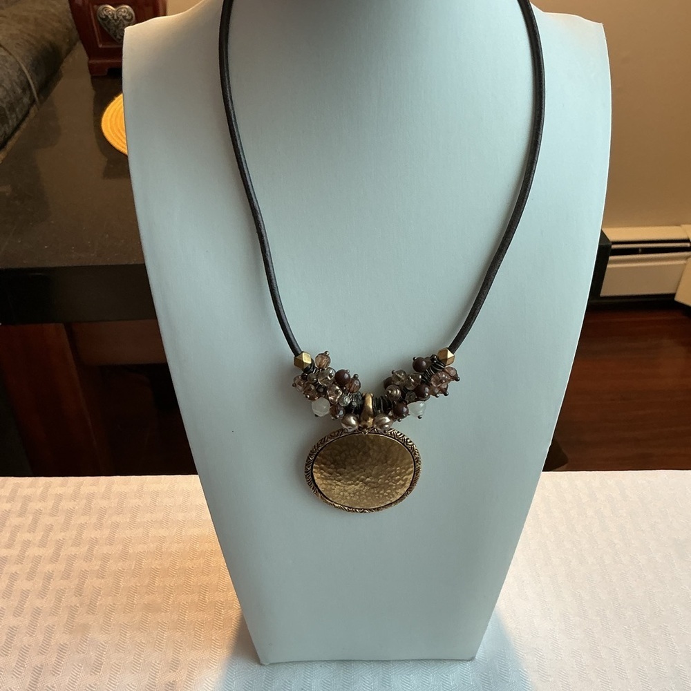 Premier Designs Vintage Medallion Gold Tone Pendant Necklace